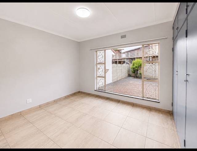 3 BEDROOM TOWNHOUSE FOR SALE IN THREE RIVERS